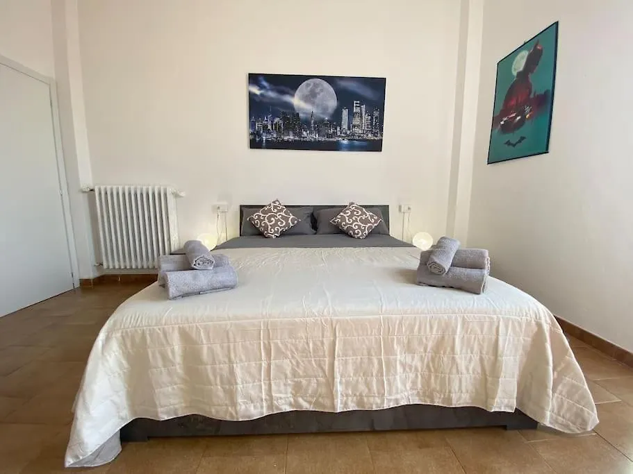 Comfy Suite With Wi-Fi/Netflix Bologna 0*,  Italy